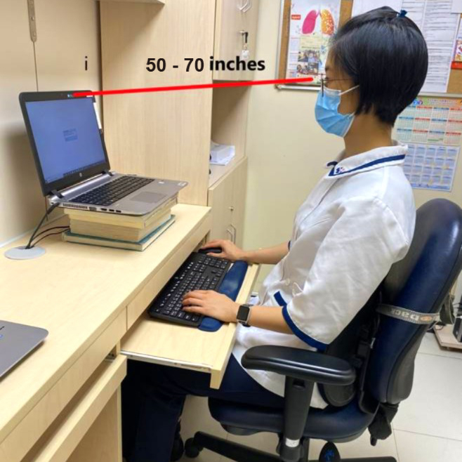 眼睛與屏幕距離約為50至70厘米